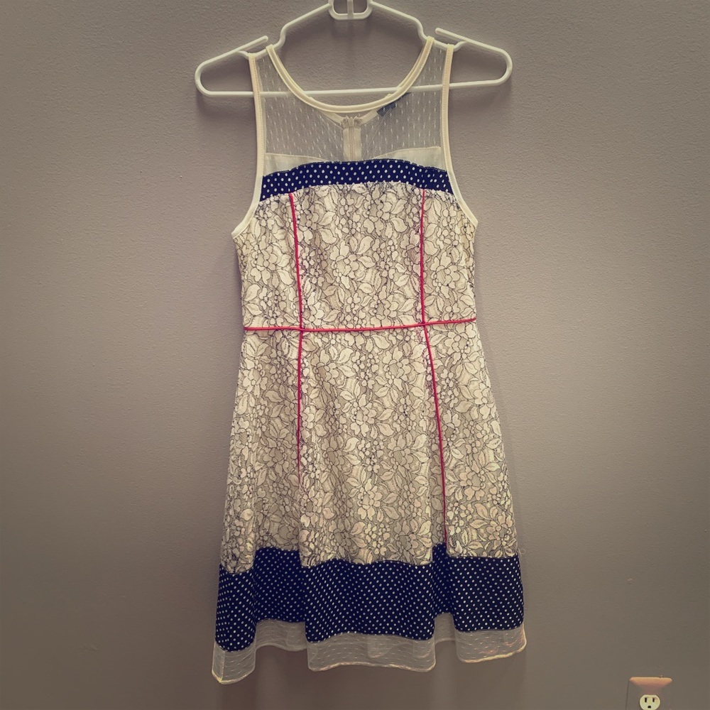 Ryu Sleeveless Cocktail Dress Small